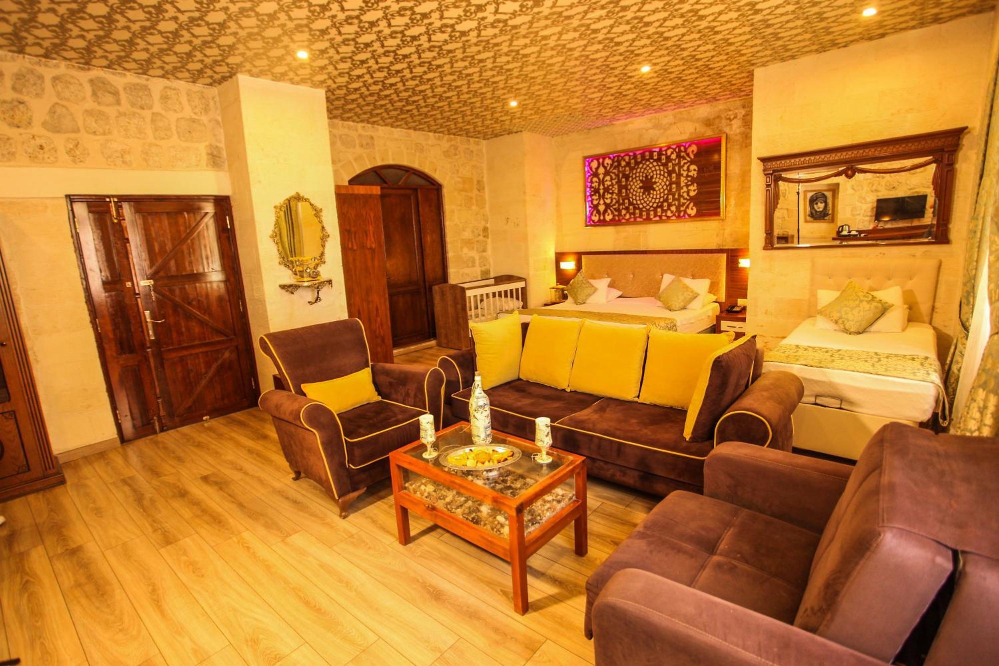 Tughan Hotel Mardin Eksteriør billede