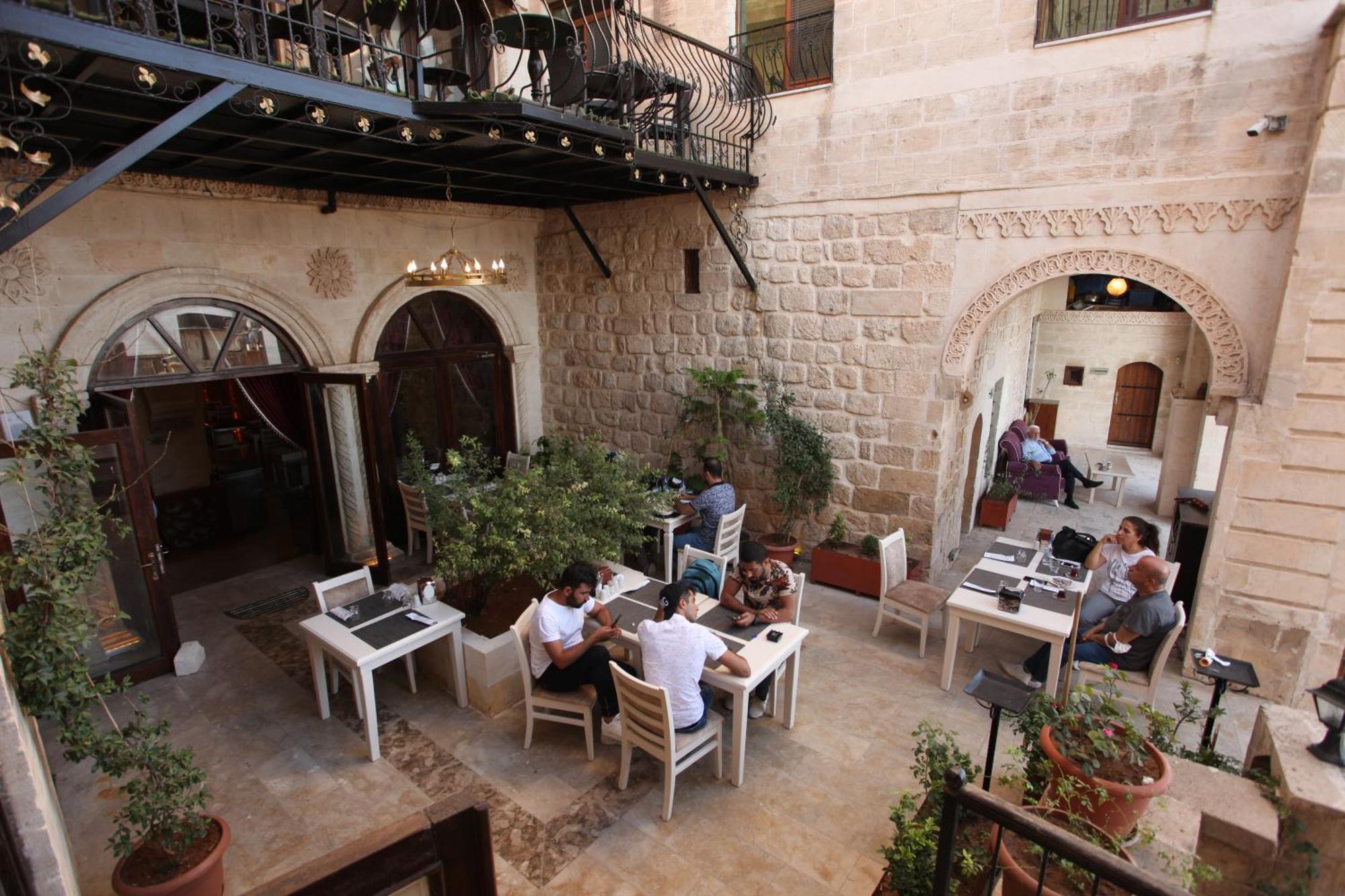 Tughan Hotel Mardin Eksteriør billede