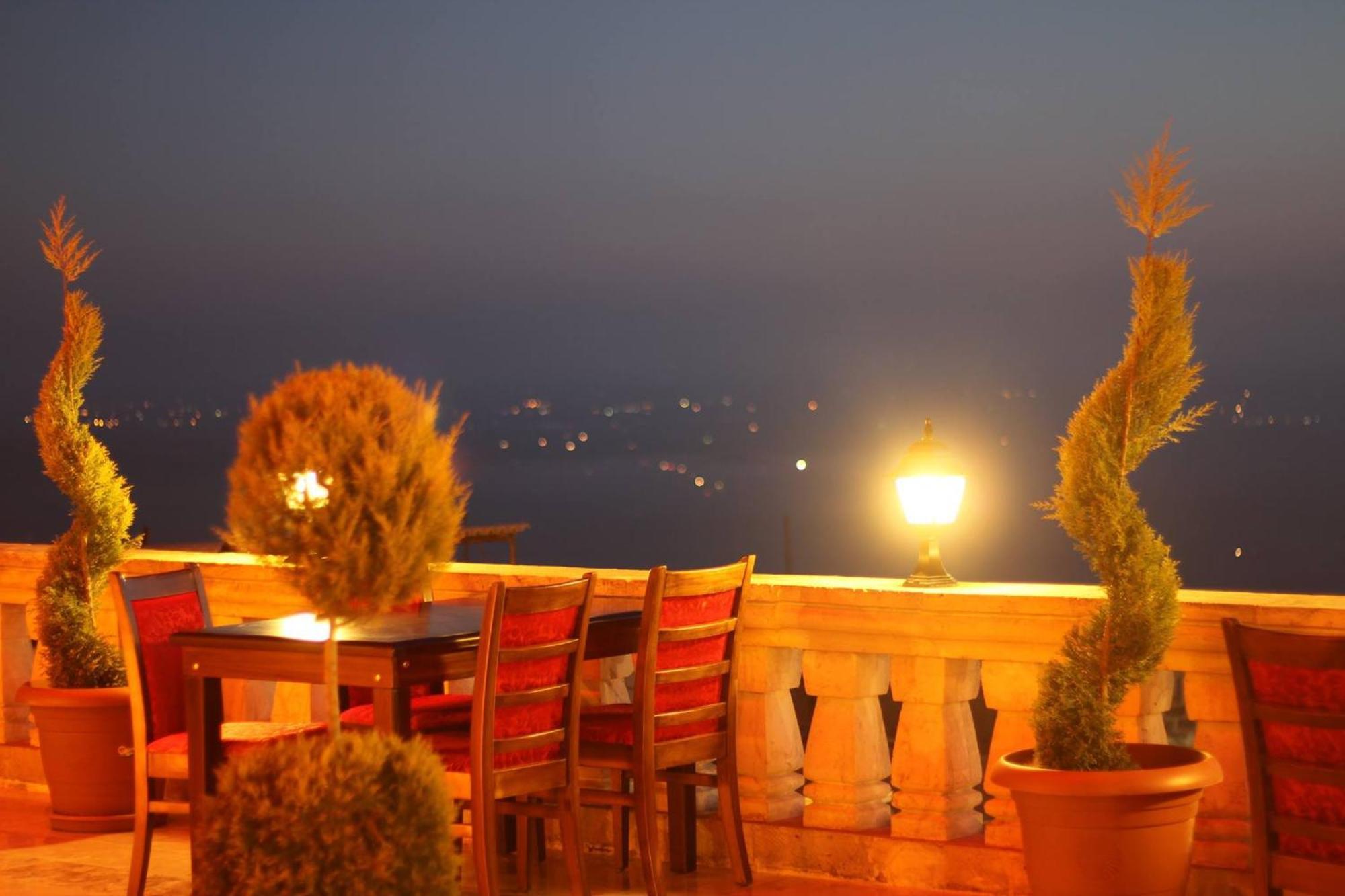 Tughan Hotel Mardin Eksteriør billede